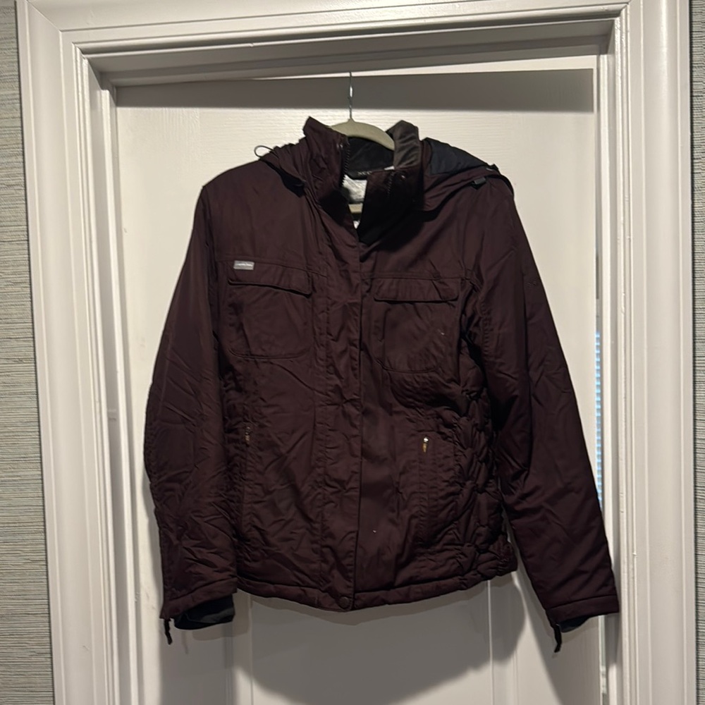 Columbia maroon ski Jacket